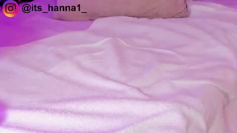 Hannah online show from July 23, 1:58 am