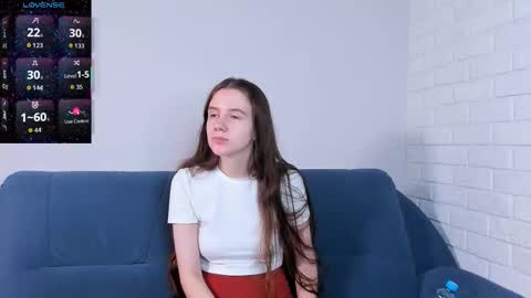 Snapshot of cwendenmon chatting on October 19, 7:05 pm Ashly online show from October 19, 7:05 pm