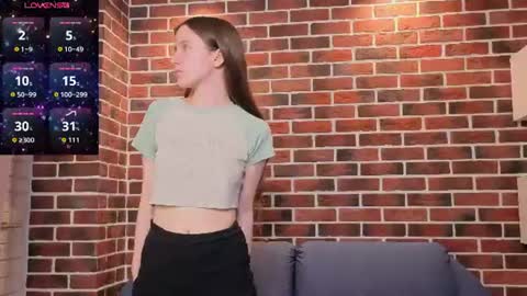 Ashly online show from July 18, 7:38 pm