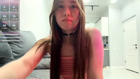 Snapshot of cwenecollins chatting on September 11, 1:55 pm Akemi online show from September 11, 1:55 pm