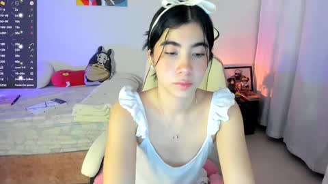 Snapshot of cyber_lizz chatting on February 26, 11:15 pm Liz online show from February 26, 11:15 pm