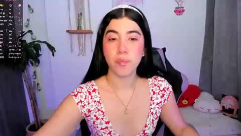 Liz online show from June 30, 11:37 pm
