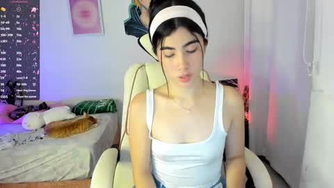 Snapshot of cyber_lizz chatting on September 16, 12:07 am Liz online show from September 16, 12:07 am