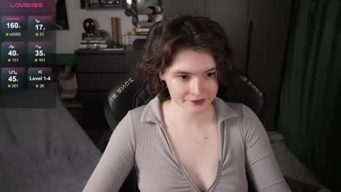 Helen Blossom online show from June 4, 2:43 pm