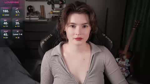 Helen Blossom online show from June 22, 2:25 pm