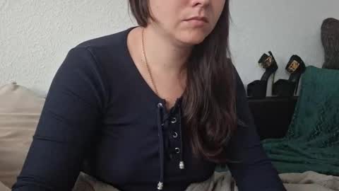 Snapshot of cyndee_winter chatting on September 20, 4:16 pm Cyndee Winter online show from September 20, 4:16 pm