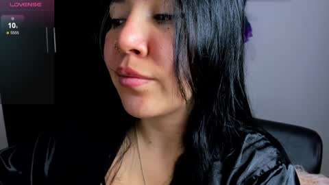 Ailyn  online show from February 6, 11:15 pm