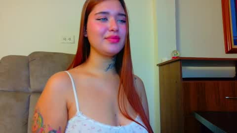 Valen online show from November 12, 10:19 pm