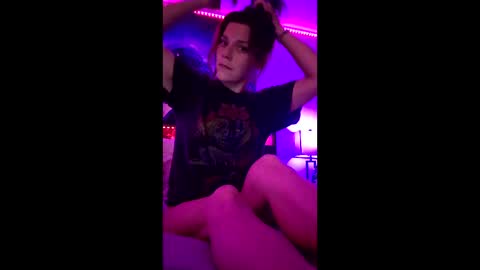 daddysgoodgirl online show from December 15, 1:22 am