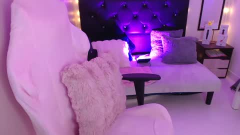 amanda online show from July 31, 1:23 pm