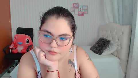 daeneryslove_doll online show from November 15, 7:31 am