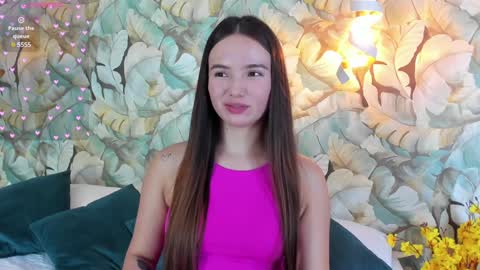 Snapshot of dafnevega chatting on February 3, 8:03 pm Dafne  online show from February 3, 8:03 pm