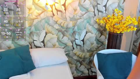 Snapshot of dafnevega chatting on February 5, 8:25 pm Dafne  online show from February 5, 8:25 pm