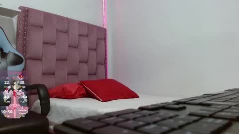 DAFNNE online show from March 5, 12:11 pm