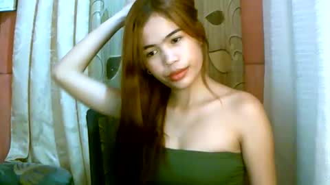 Im Dahlia online show from January 18, 11:00 am