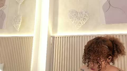 Daiana online show from June 18, 8:36 pm