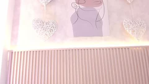 Daiana online show from September 15, 11:45 pm