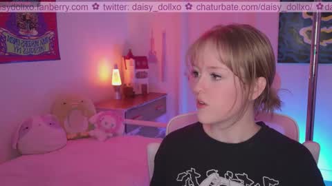 Daisy online show from February 18, 2:27 am