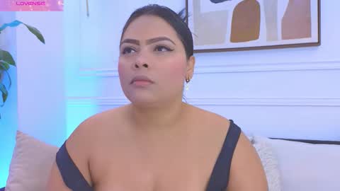 Daisy Price online show from February 25, 11:20 am