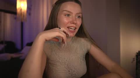 Stacey online show from August 5, 6:36 pm
