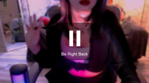 Daisy online show from March 13, 4:19 pm