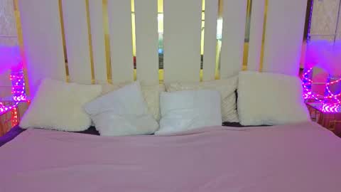 Snapshot of daisydelight_ chatting on September 22, 1:26 am daisydelight_ online show from September 22, 1:26 am