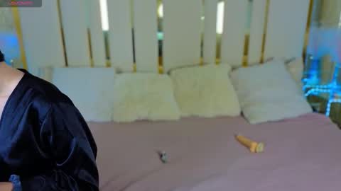 daisydelight_ online show from November 16, 8:53 pm