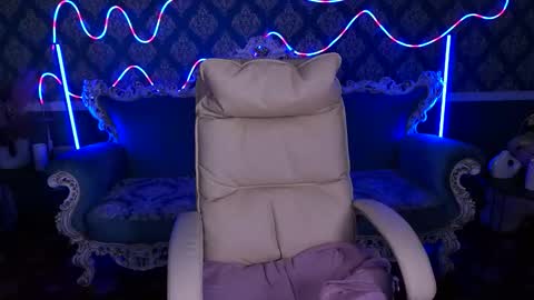 Snapshot of daisydelight_ chatting on September 24, 11:37 pm daisydelight_ online show from September 24, 11:37 pm