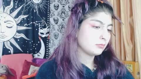    --  -- help me reach 100 hands up  online show from March 6, 6:52 am