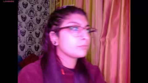    --  -- help me reach 100 hands up  online show from November 26, 3:07 am