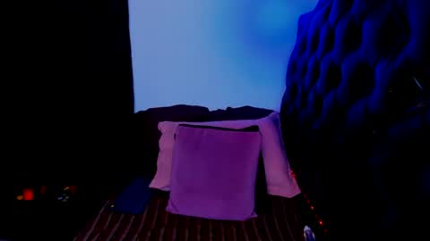 Rosse  online show from August 1, 12:01 am