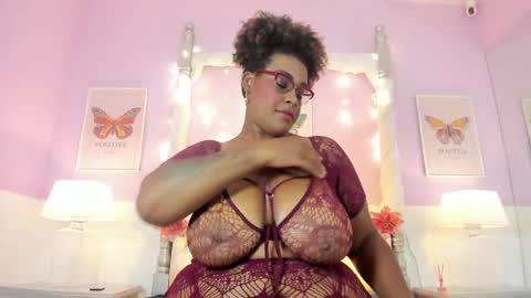 Snapshot of dakotasexshow2 chatting on February 21, 7:54 pm Dakota Sex Show  online show from February 21, 7:54 pm