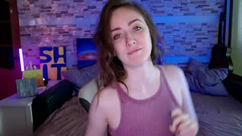 Dalia  online show from June 15, 11:10 am