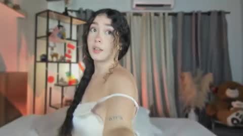 Dalyla online show from July 6, 3:03 pm