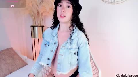 Dalyla online show from November 22, 1:03 pm