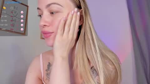  Tiana  online show from October 29, 5:59 pm