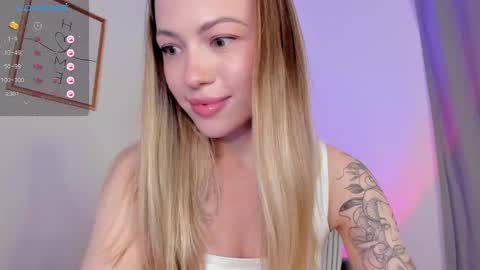  Tiana  online show from December 19, 6:44 pm