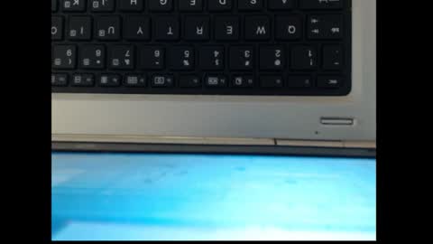 leah online show from November 21, 6:04 am