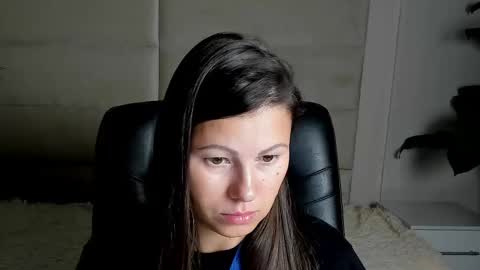 Snapshot of dana_dom chatting on October 14, 1:19 am Dana Dom online show from October 14, 1:19 am