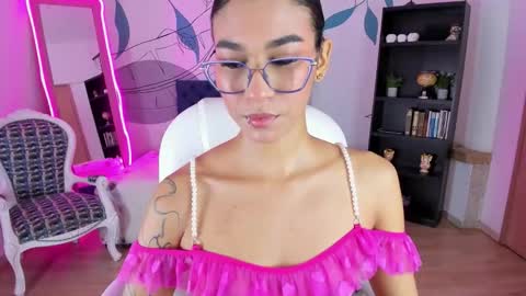 dana_paula online show from February 18, 11:42 am