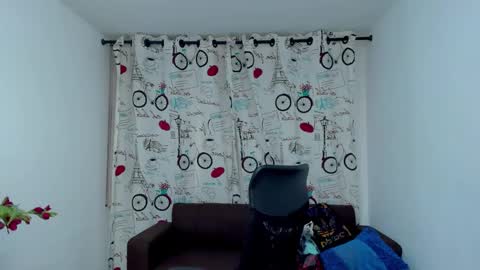 Danaa Rey online show from November 7, 4:56 pm