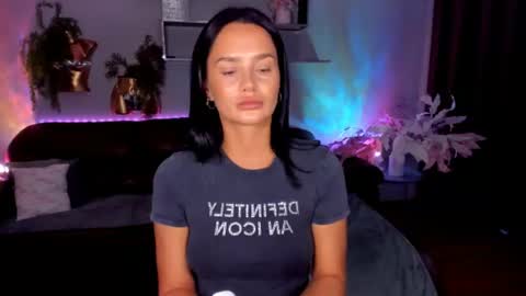 DanaMiers online show from July 19, 5:42 am