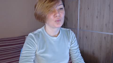 danbie_leen online show from February 27, 11:10 am