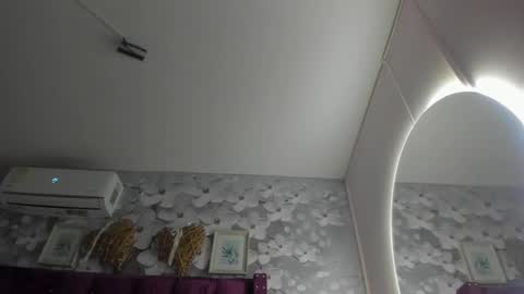 Daniela online show from March 17, 11:47 am