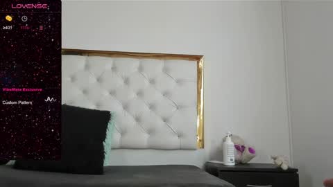 DANI online show from January 18, 2:23 pm