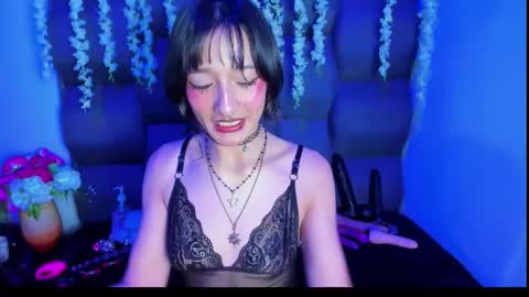 dani_dream online show from May 13, 4:35 pm