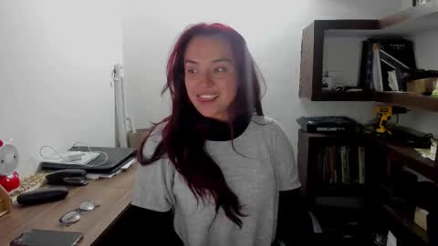 dani_widow online show from March 19, 3:00 am