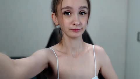 Snapshot of daniella_martin chatting on December 31, 1:57 am Daniella Martin online show from December 31, 1:57 am