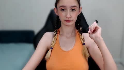 Snapshot of daniella_martin chatting on January 23, 11:26 pm Daniella Martin online show from January 23, 11:26 pm