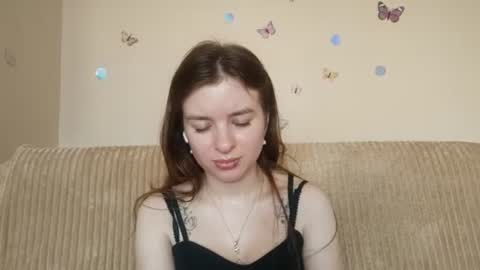Mia online show from July 22, 11:00 am